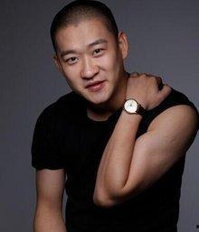 我靠吃瓜成为娱乐圈瓜神,揭秘“吃瓜神”如何成为娱乐圈风云人物